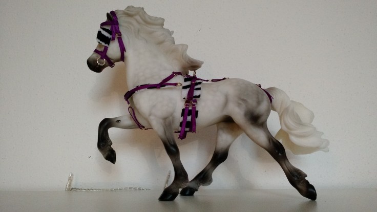 14823162864071536766549